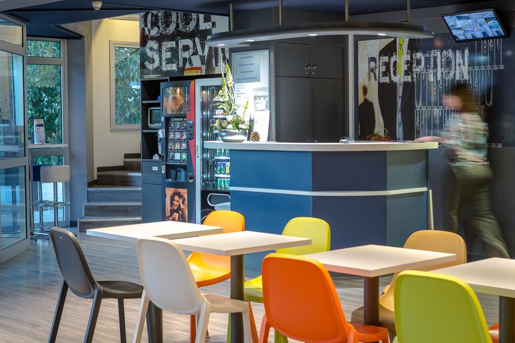 Ibis Budget Aubagne Paluds Agora Esterno foto